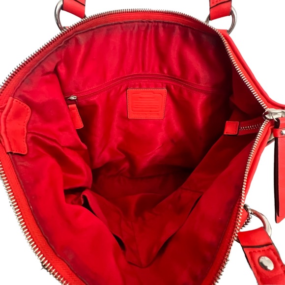 Authentic Coach Shoulder Purse Rare - Picture 8 of 8